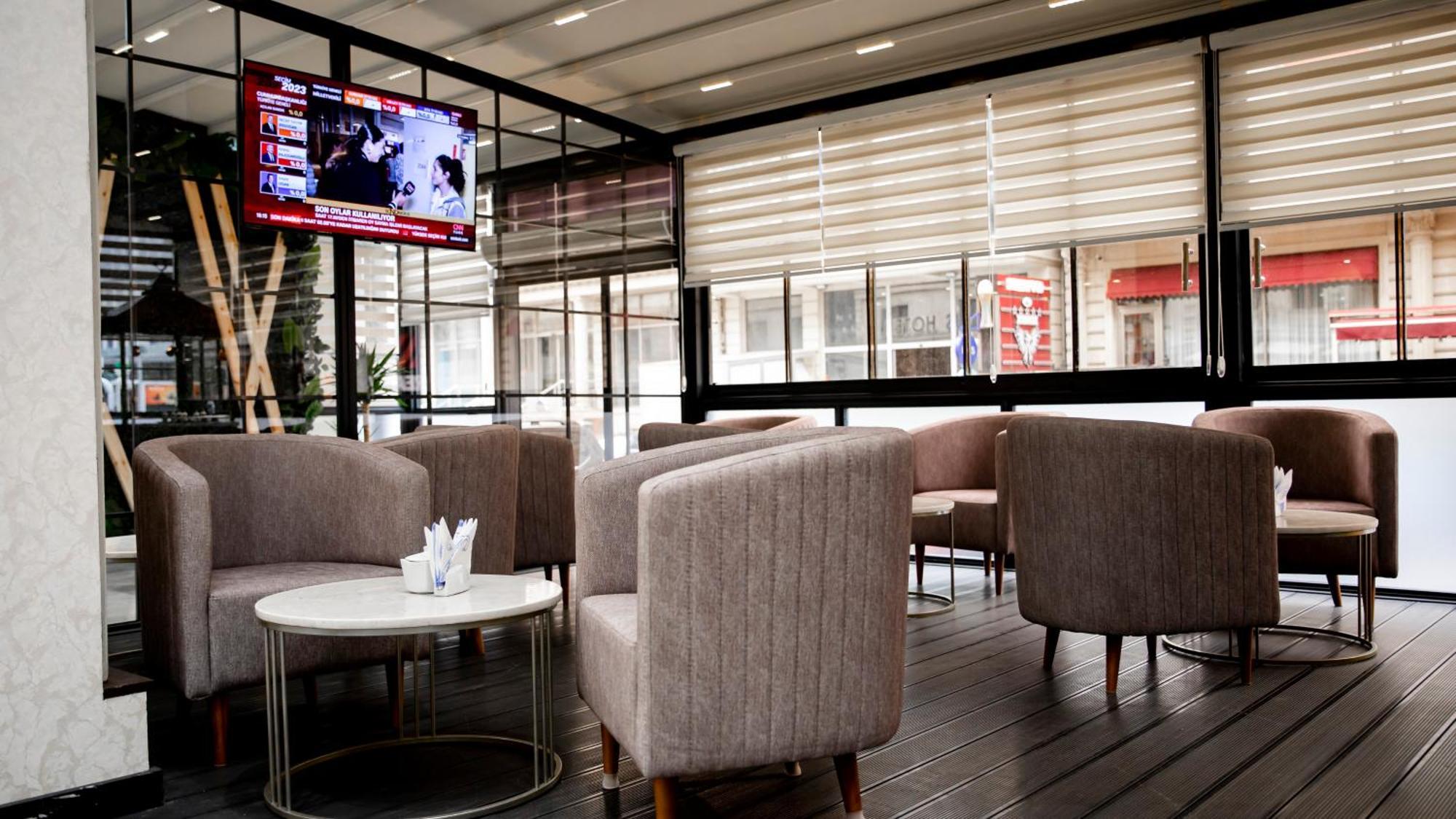 Essam Deluxe Hotel Baku Exterior photo